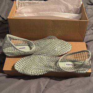 Steve Madden Mint Mino Flats